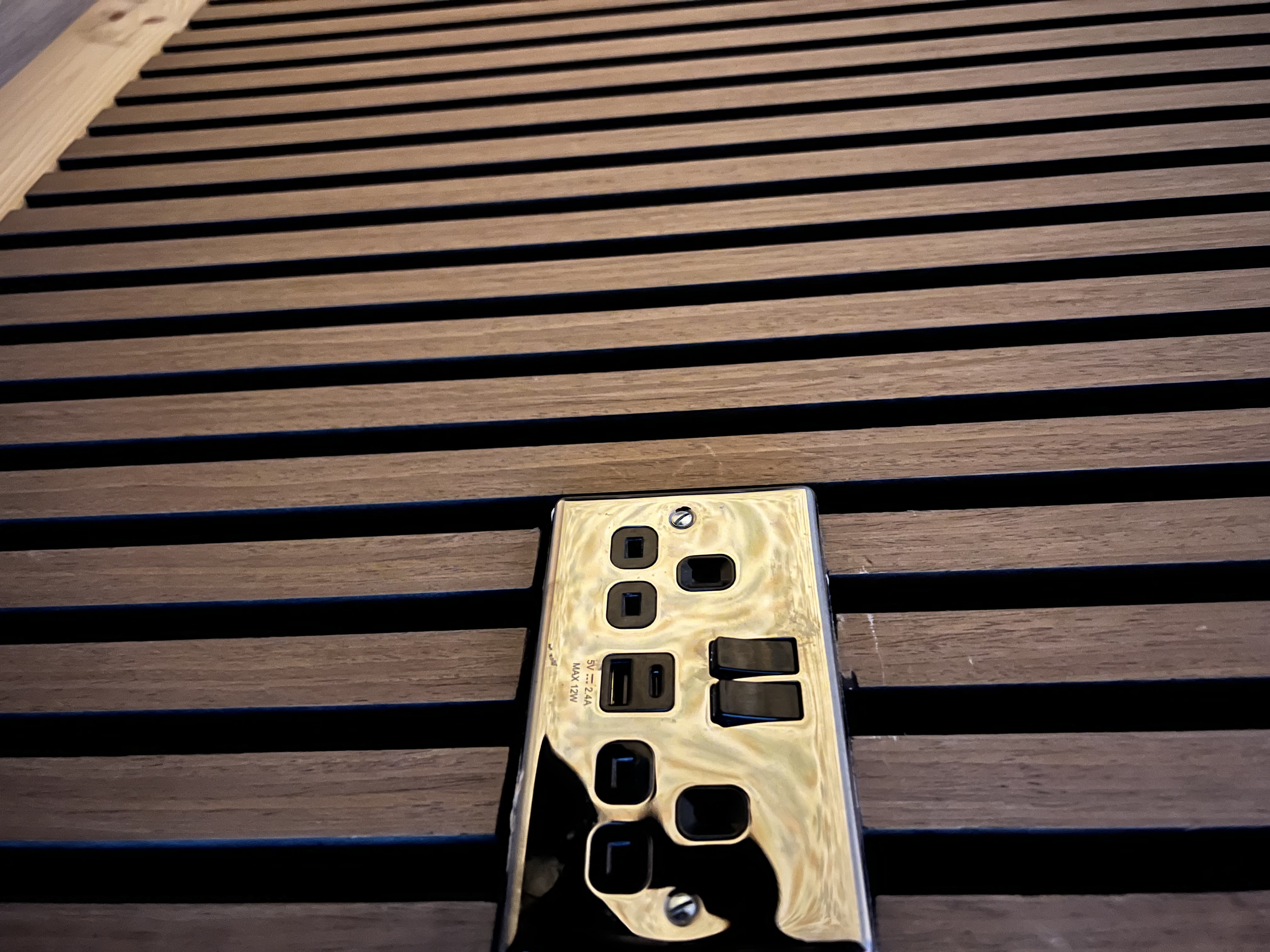 Knightsbridge wardrobe